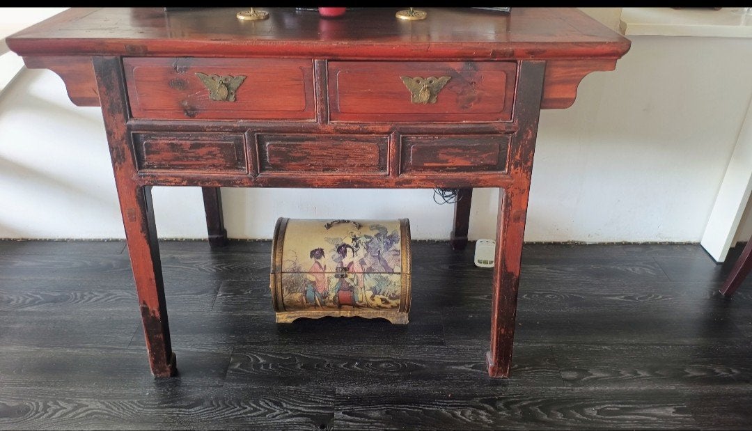 Antieke Chinese console tafel, rood gelakt hout, Antiek en Kunst, Ophalen