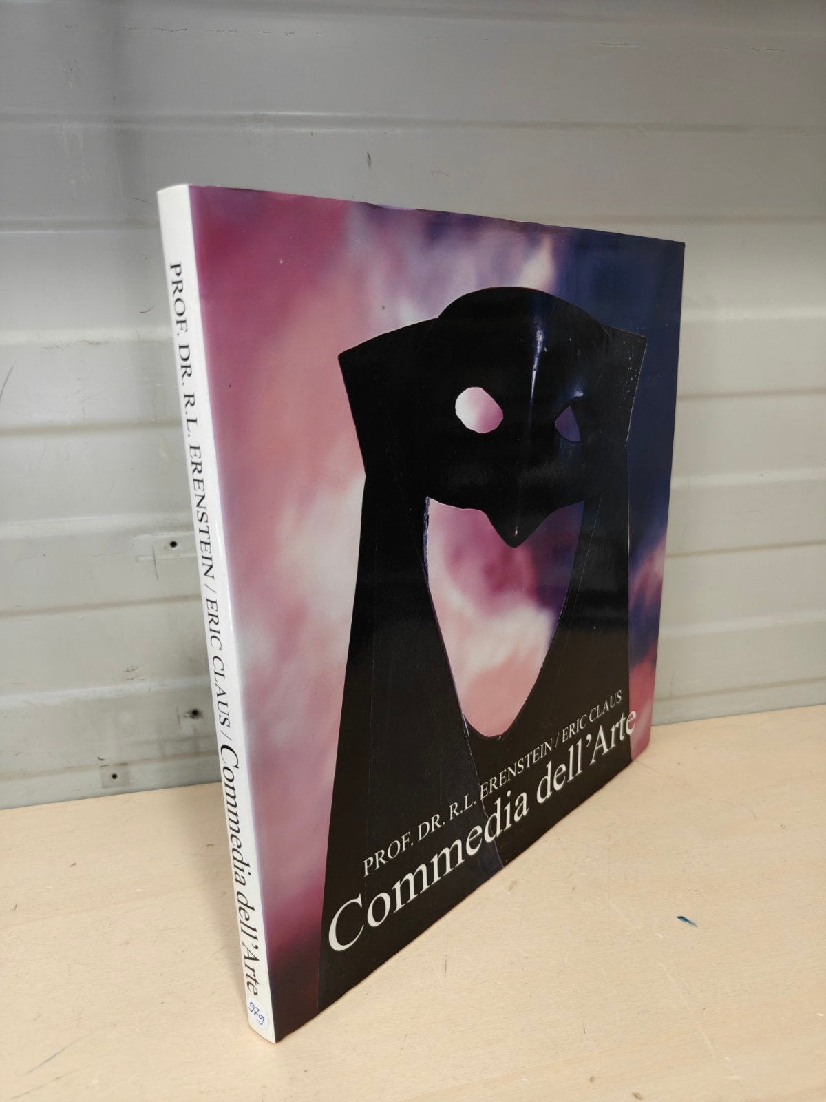 Nr. 979 R.L. Erenstein & Eric Claus. Commedia dell' Arte, Ophalen of Verzenden, Gelezen, R.L. Erenstein & Eric Claus