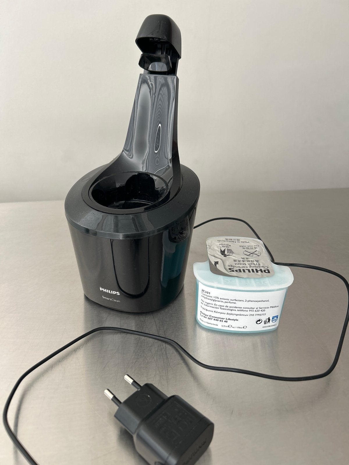 Philips SmartClean scheerapparaat reinigingsstation, Ophalen of Verzenden, Gebruikt, Scheren en Epileren