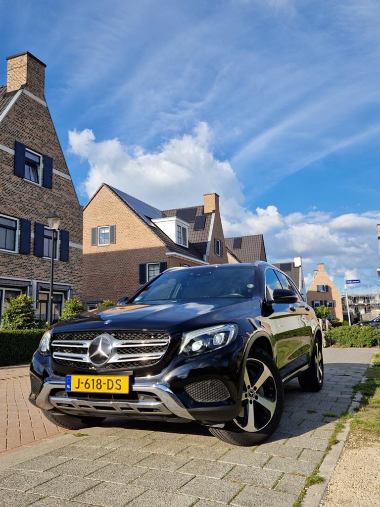 Mercedes-Benz GLC 2.1 220D 4MATIC AUT 2016 Zwart, Automaat, 2500 kg, Zwart, GLC