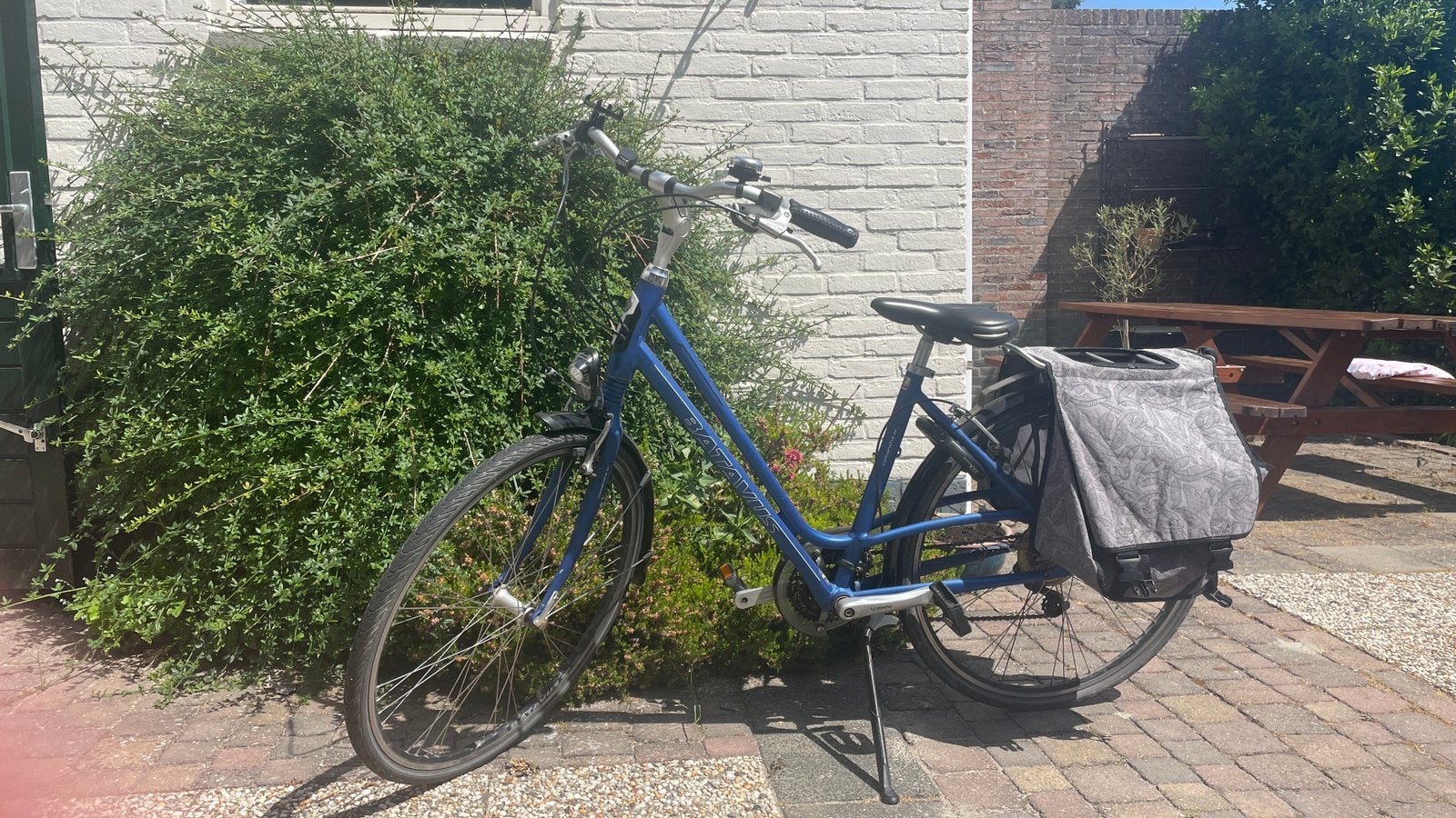 Batavus Comanche 24 inch hybride damesfiets  framemaat 48”, Ophalen, 28 inch, Gebruikt, Velgrem