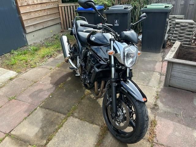 Suzuki bandit 650A, Motoren, Motoren | Suzuki, Particulier, Naked bike, meer dan 35 kW, 4 cilinders, Motorrijbewijs A, ABS, Handgeschakeld