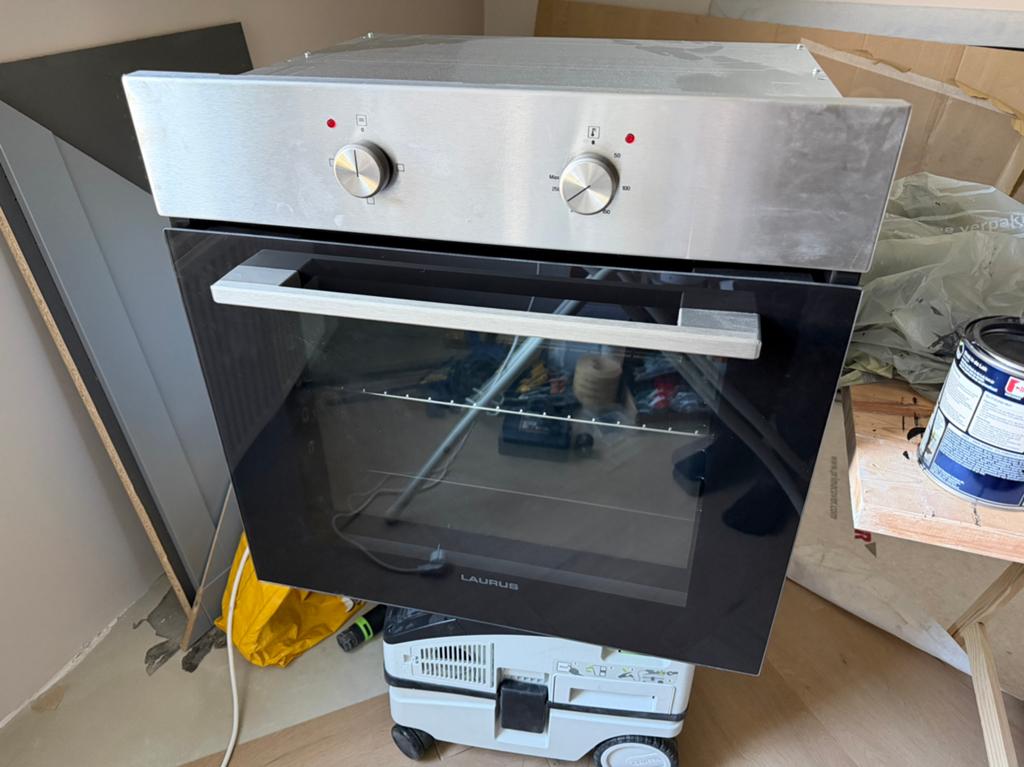 Laurus Oven nieuw, Ophalen, Zo goed als nieuw, Minder dan 45 cm
