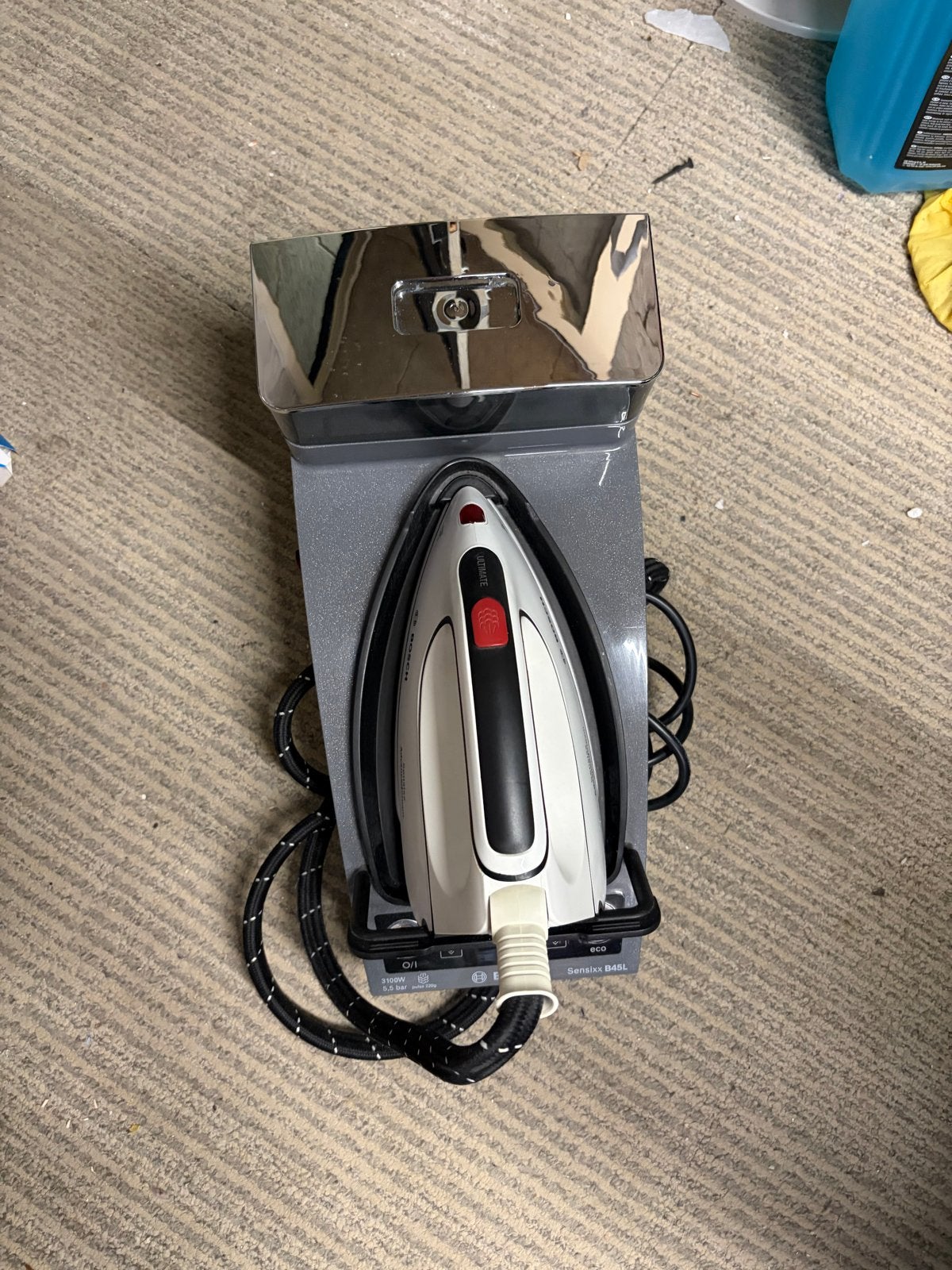 Bosch Sensixx AdvancedSteam Stoomstrijkijzer 3100W, Ophalen of Verzenden, Gebruikt, Strijkijzer met snoer