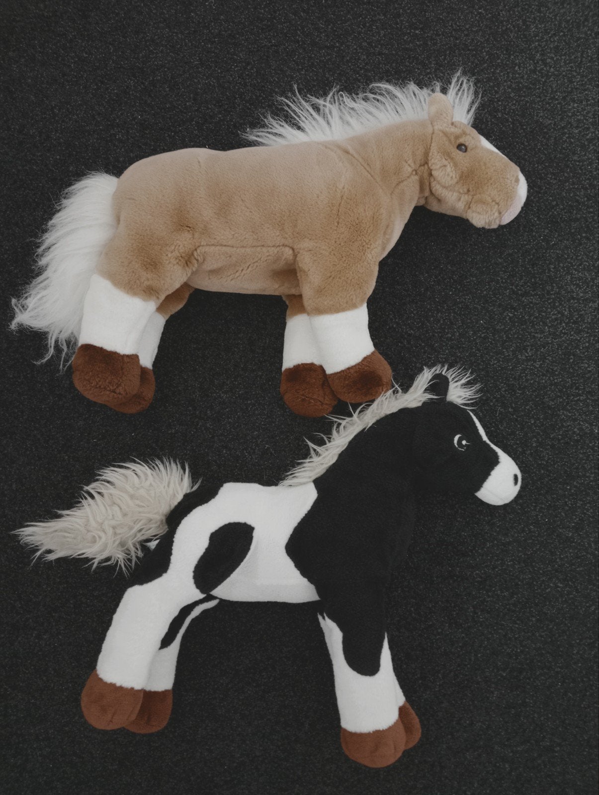 Heunec Paarden Knuffels - Set van 2 - 1 ZGAN, 1 goede staat, Paard, Overige merken, Overige karakters, Ophalen of Verzenden