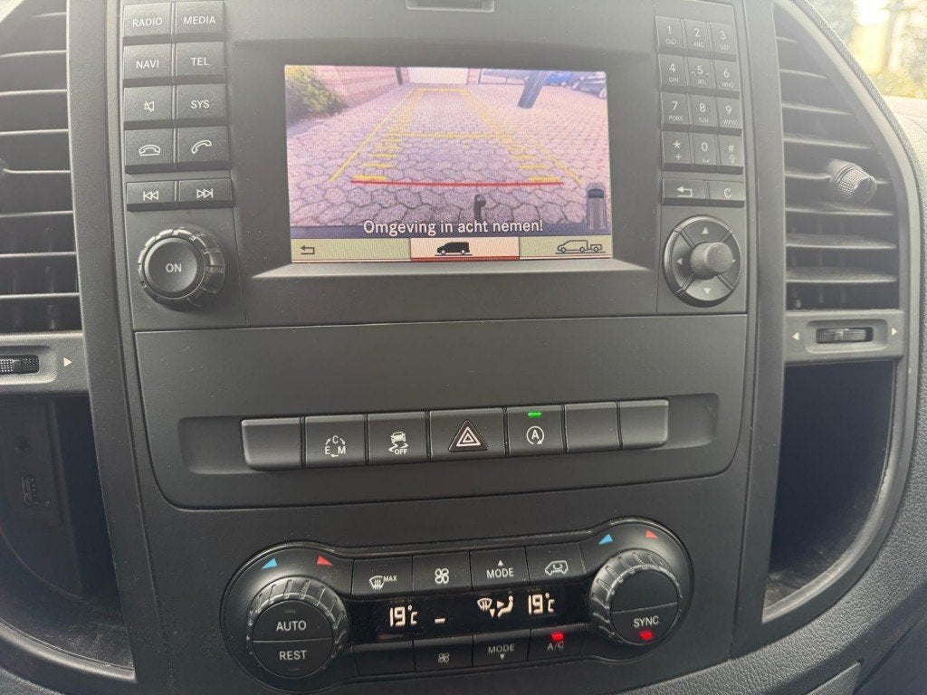 Mercedes-benz VITO 114 CDI Lang AUT clima camera PDC 2e eig., Automaat, Zwart, Mercedes-Benz, Bedrijf