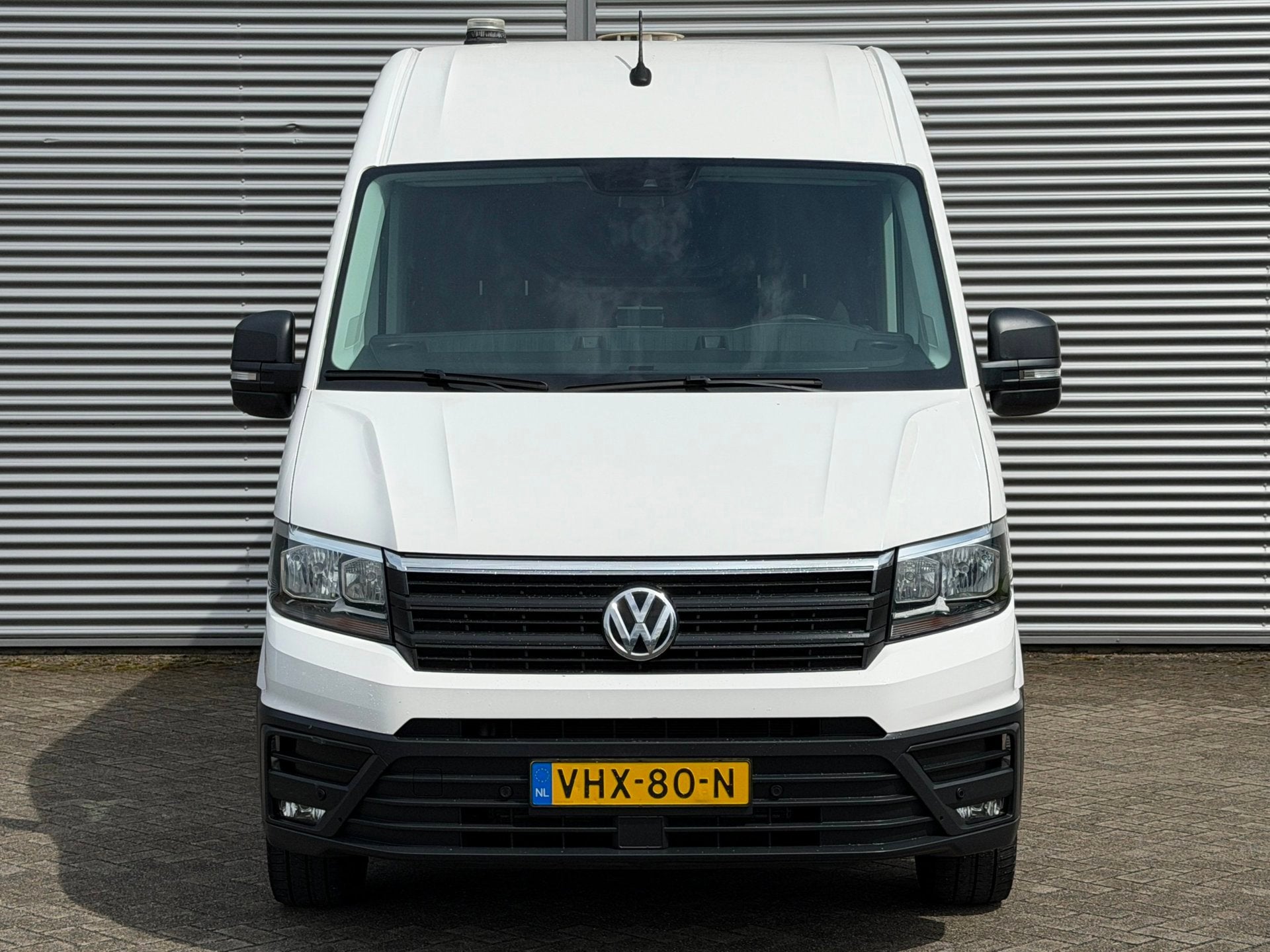 Volkswagen Crafter 2.0 TDI 180pk L3H3 RWD Highline 3500kg tr, Auto's, Bestelauto's, 13 km/l, Navigatiesysteem, Achterwielaandrijving