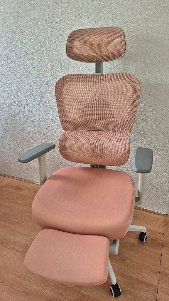 Pink MUSSO E600 SE - Ergonomic office chair