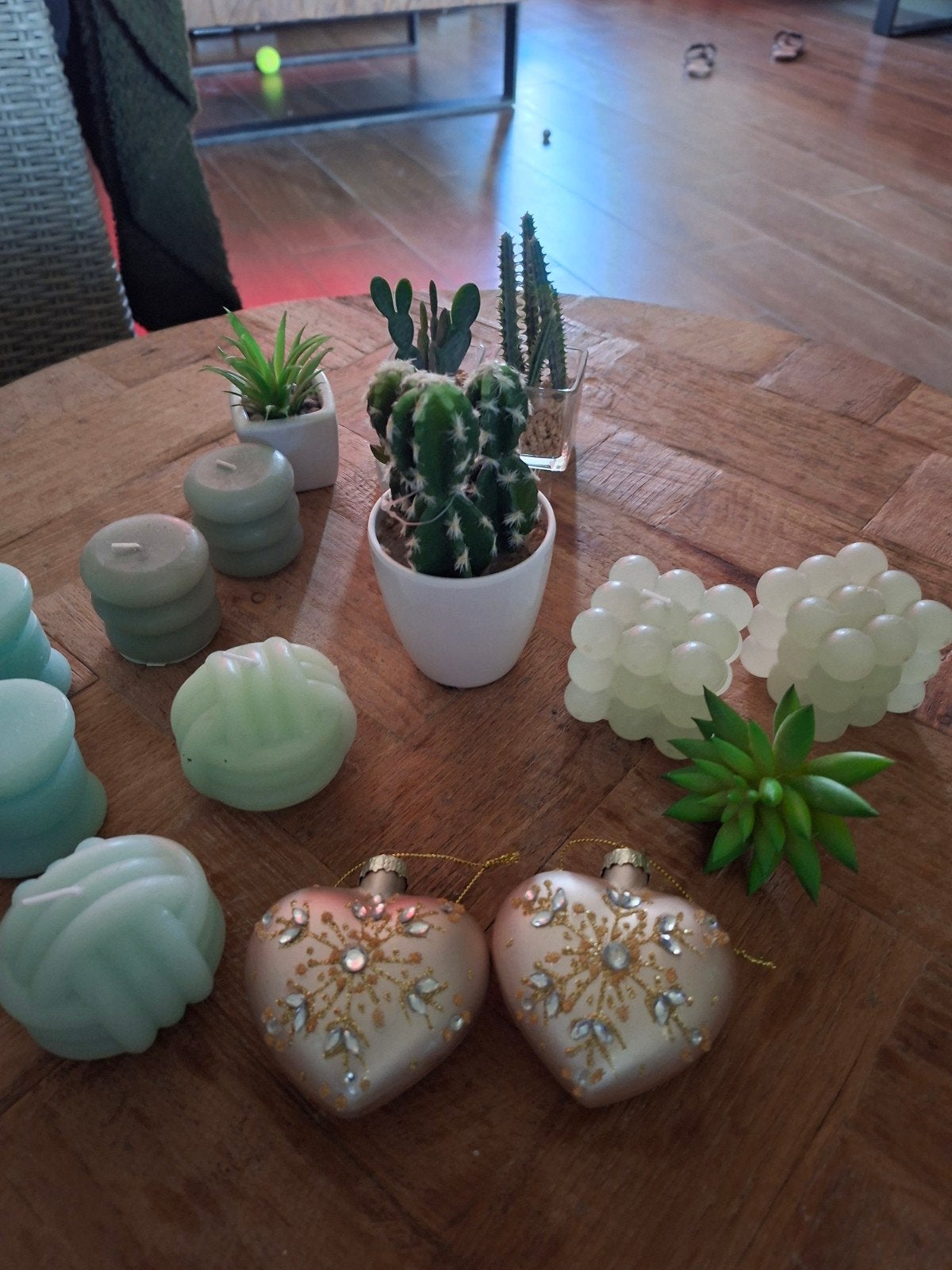 Decoratie set: cactussen, kaarsen en kerstballen, Ophalen, Groen, Gebruikt, Kunststof