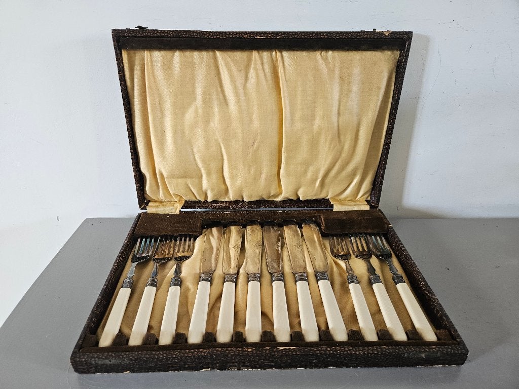Bestekset, Ophalen of Verzenden