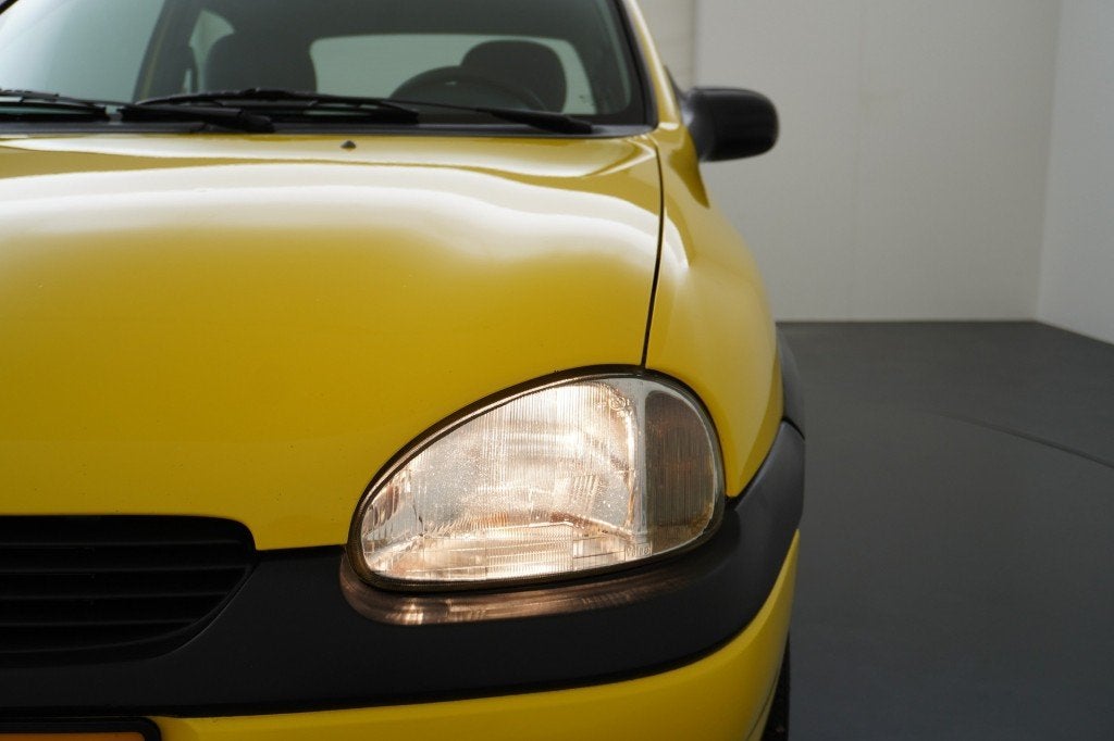 Foto 18 van Opel CORSA 1.0I-12V CITY HB 3-Drs YOUNGTIMER!! Lage km-Stand
