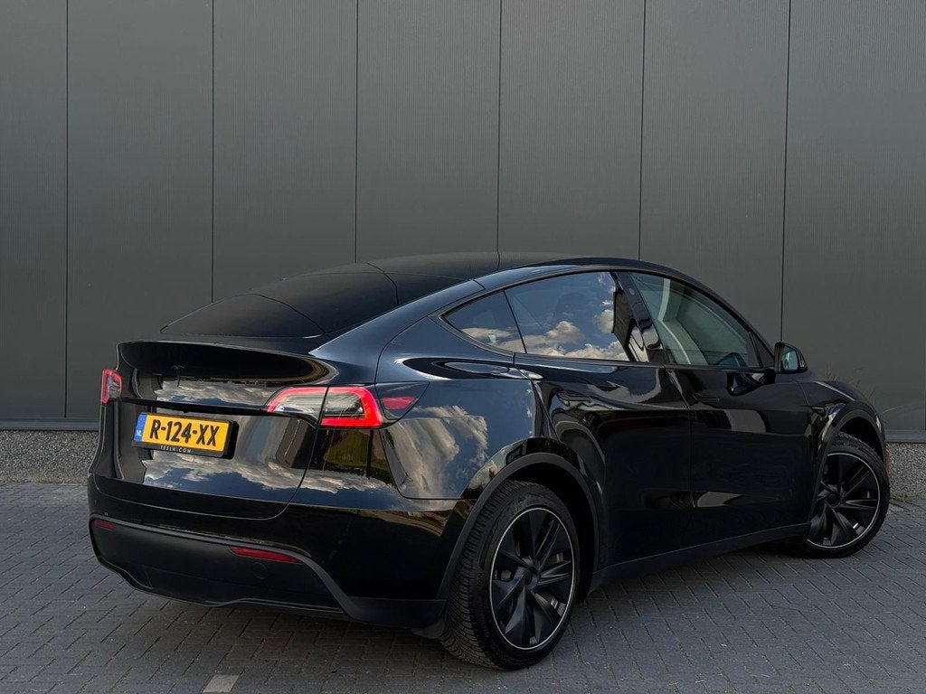 Tesla Model Y RWD 58 kWh SOH 92% ORG NL | PANO | LEDER | NAV, Auto's, Tesla, Automaat, 238 pk, Achterwielaandrijving, Gebruikt