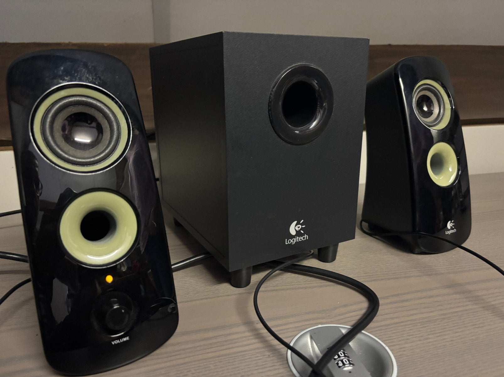 Logitech 2.1 Speakersysteem Z323 met Subwoofer, Computers en Software, Pc speakers, Ophalen of Verzenden, Gebruikt, Audiokanaal 2.1