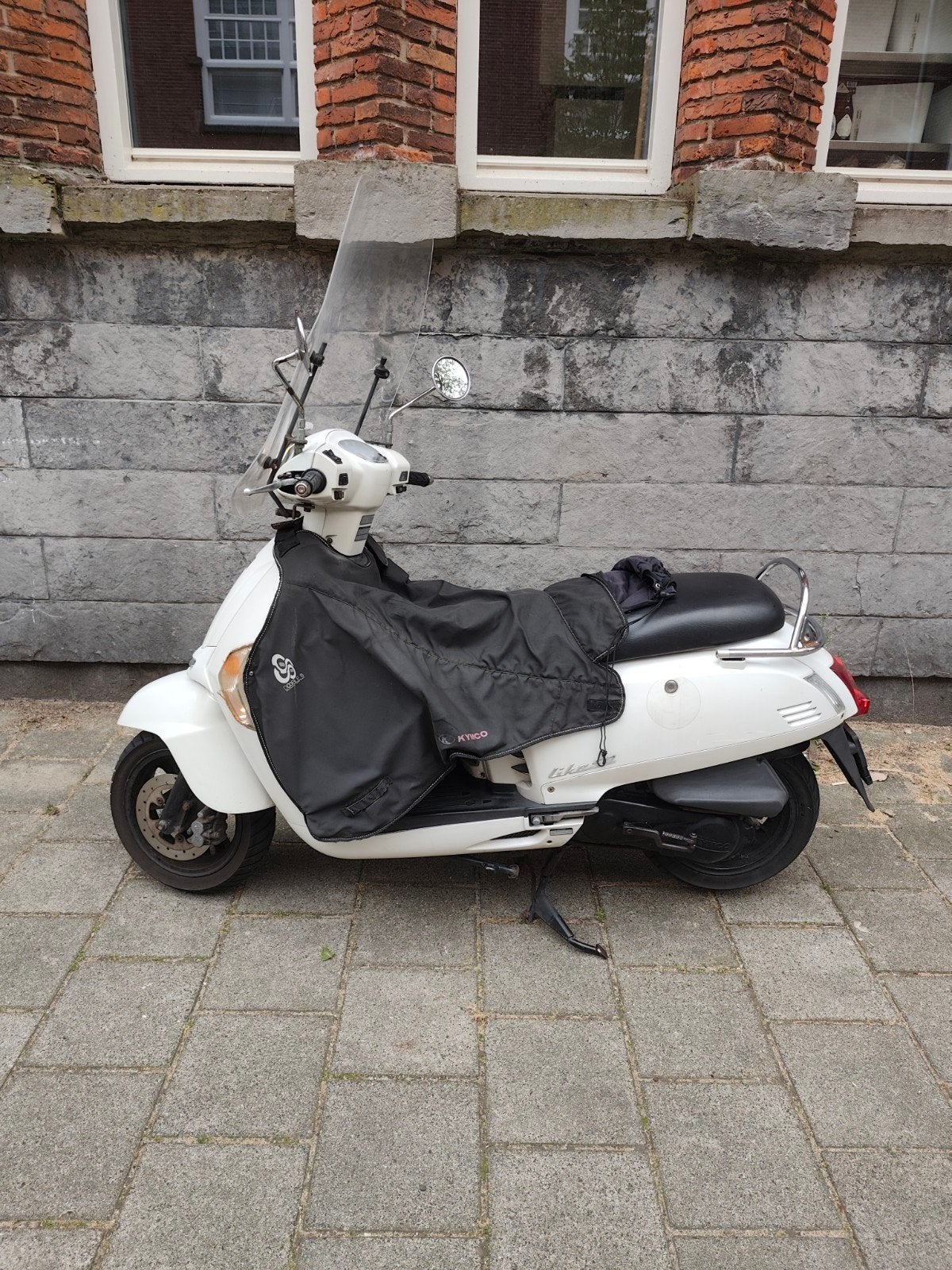 Kymco Like wit 2016 60km/u, Fietsen en Brommers, Scooters | Kymco, Gebruikt, Maximaal 45 km/u, Ophalen of Verzenden, Like