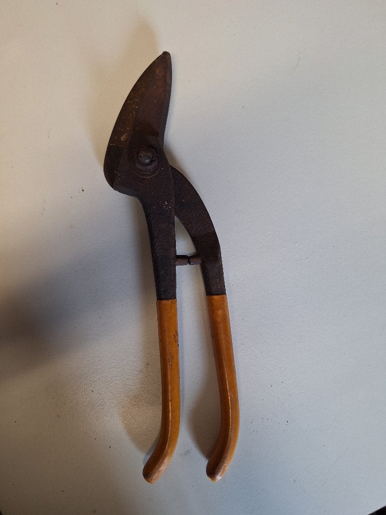 Oude blikschaar met oranje handvatten, Antiek en Kunst, Antiek | Gereedschap en Instrumenten, Ophalen