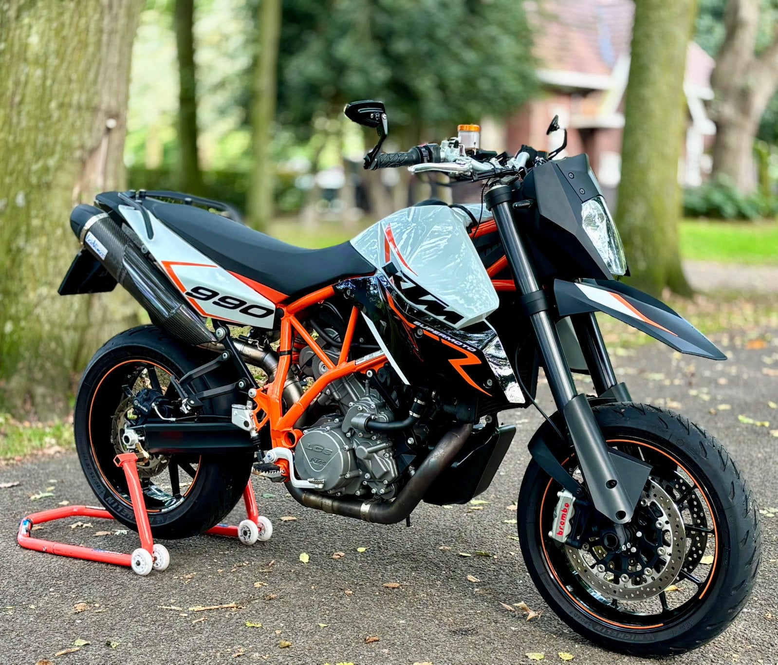 Ktm 990 SMR LC8 2012 sm supermoto zonder ABS, 2 cilinders, Sportuitlaat, Occasion, Motorrijbewijs A