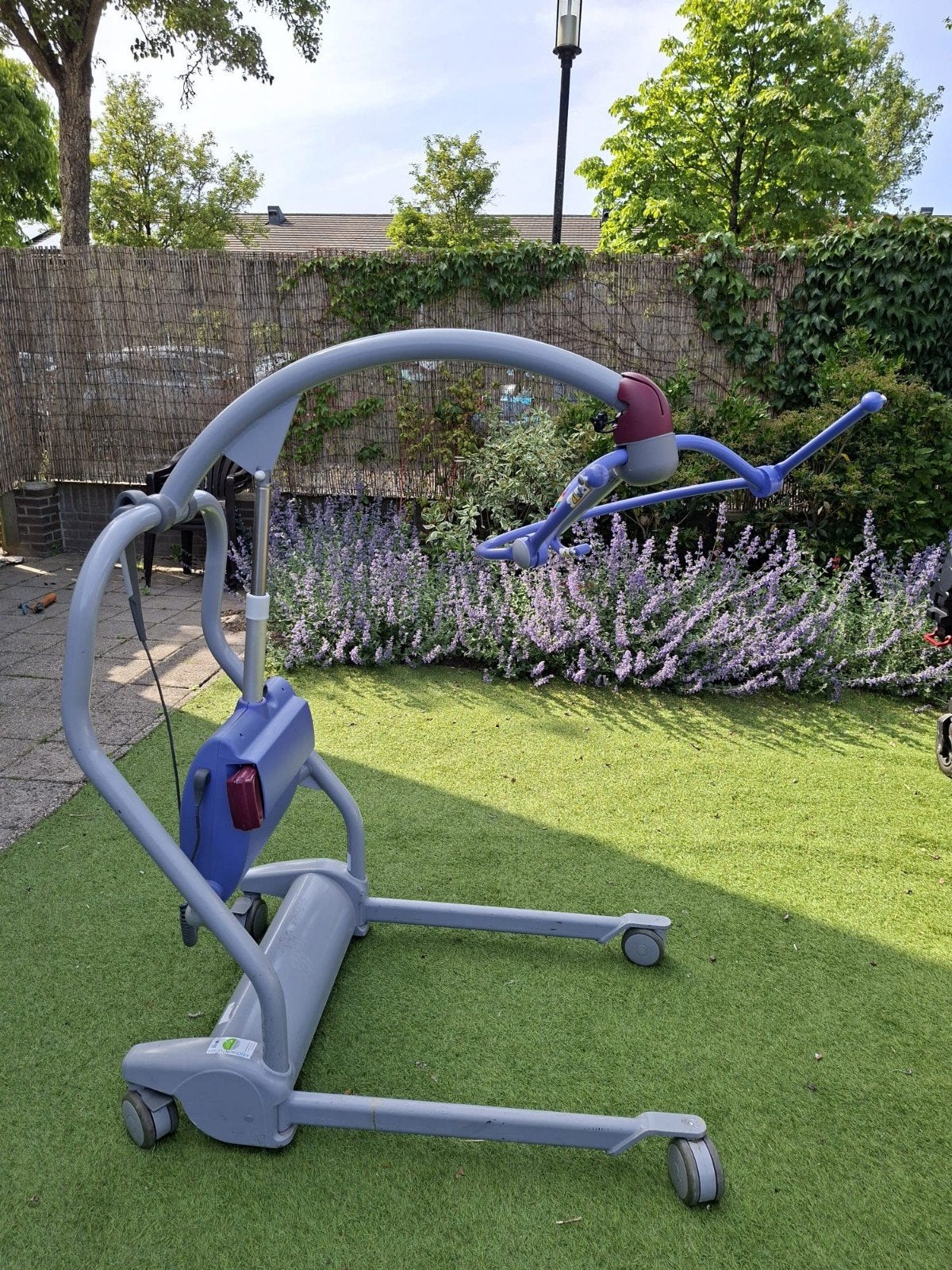 Arjo Maxi Twin Compact tillift, Ophalen