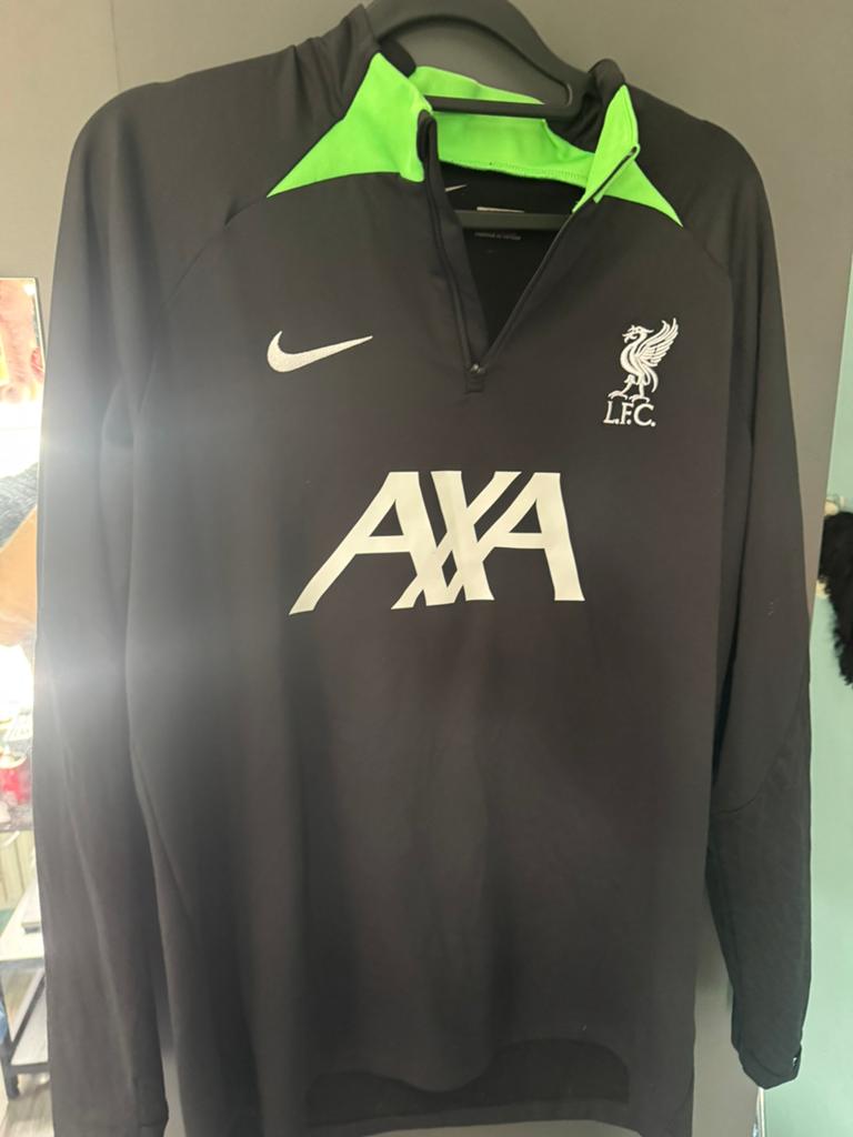 Liverpool trainingsshirt, Maat 52/54 (L), Zwart, Ophalen of Verzenden, Voetbal