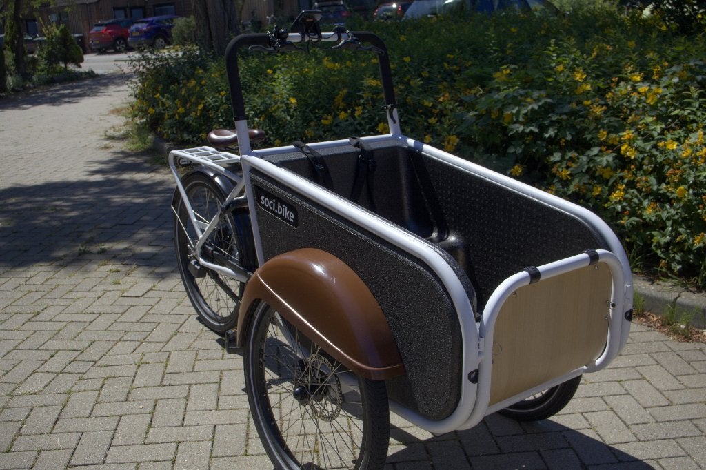 Soci.bike bakfiets, zo goed als nieuw, incl. accu en lader, Gebruikt, Huif, 2 kinderen, Schijfrem