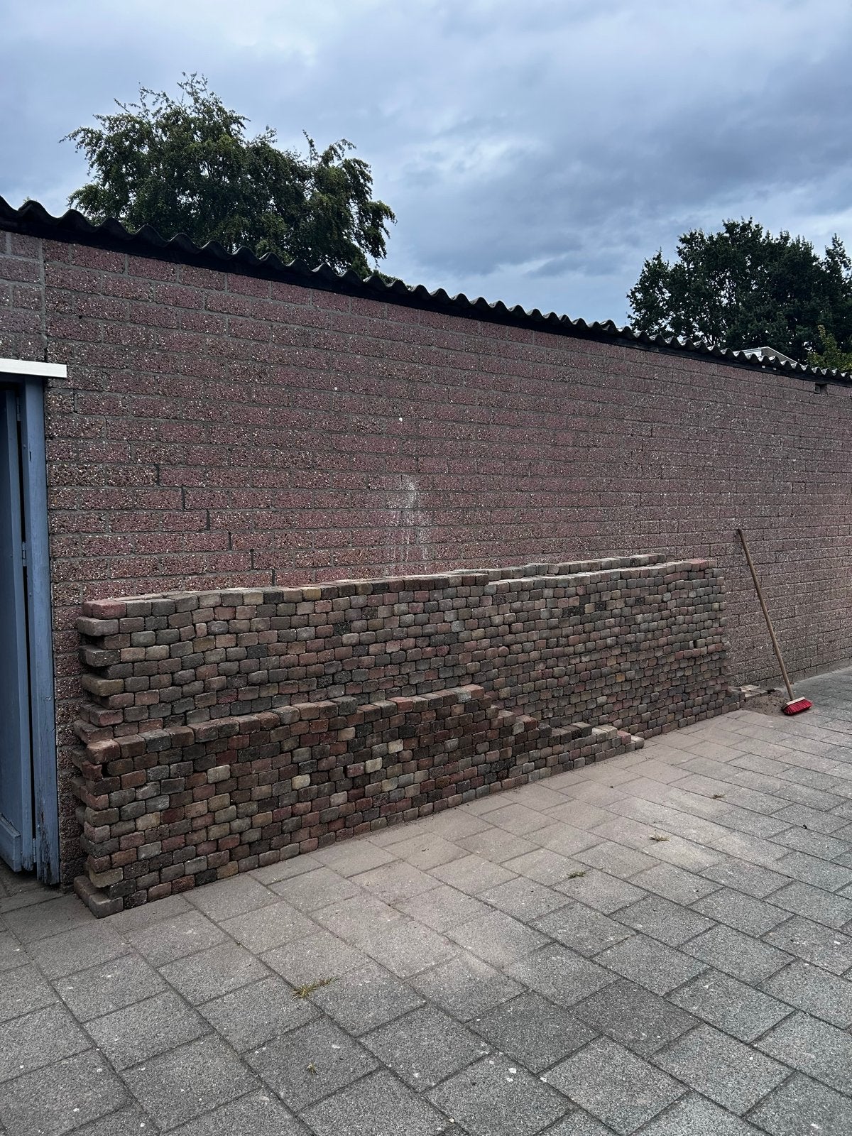40 a 45 m2 koppel-stones 10x10x6cm - Gratis, Tuin en Terras, Ophalen, Gebruikt, Klinkers, 10 m² of meer