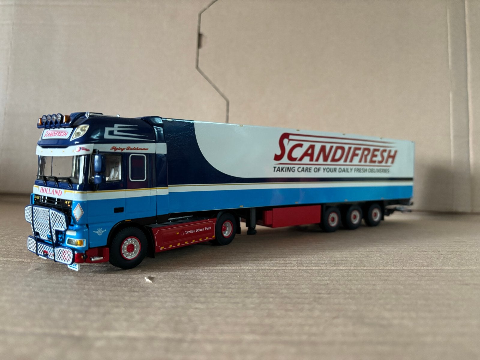 DAF XF Scandifresh modeltruck, Overige merken, 1:32 tot 1:50, Ophalen of Verzenden, Zo goed als nieuw