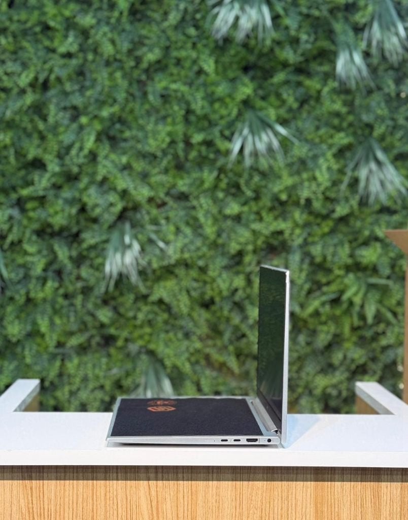 HP EliteBook Zakelijk | Partijen & Groothandel B2B, Computers en Software, 2 tot 3 Ghz, Qwerty, 8 GB, 14 inch