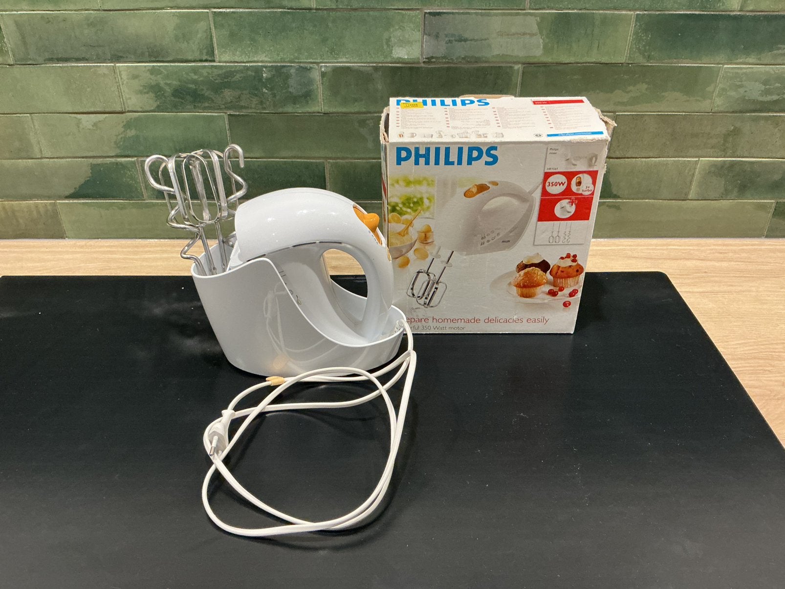 Philips handmixer, Minder dan 1 liter, Ophalen of Verzenden, Zo goed als nieuw, 3 snelheden of meer