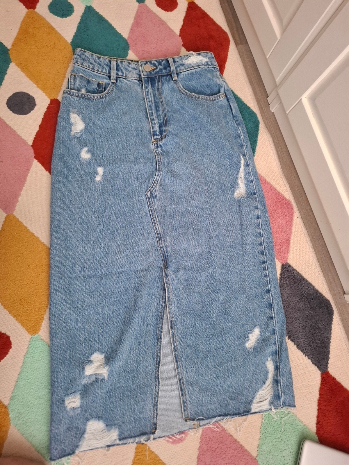 Zara Denim Midi Rok met Split & Destroyed Details – Maat XS, Blauw, Zara, Ophalen of Verzenden, Zo goed als nieuw