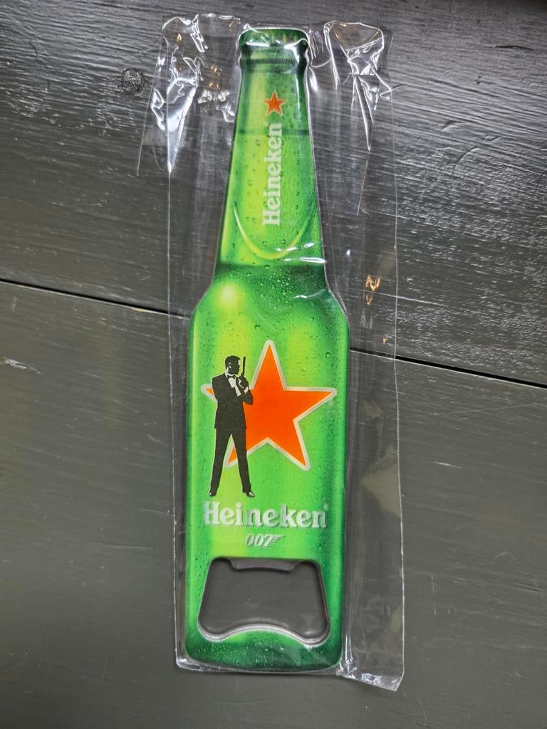 Heineken James Bond magneet flesopener koelkastmagneet, Ophalen of Verzenden, Nieuw, Flesopener, Heineken