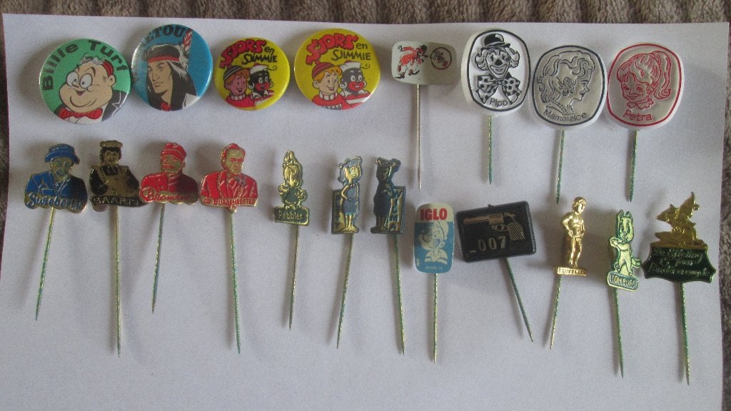 48 Speldjes (enkele zeldzame) voor de verzamelaar, Verzamelen, Speldjes, Pins en Buttons, Ophalen, Gebruikt, Overige onderwerpen