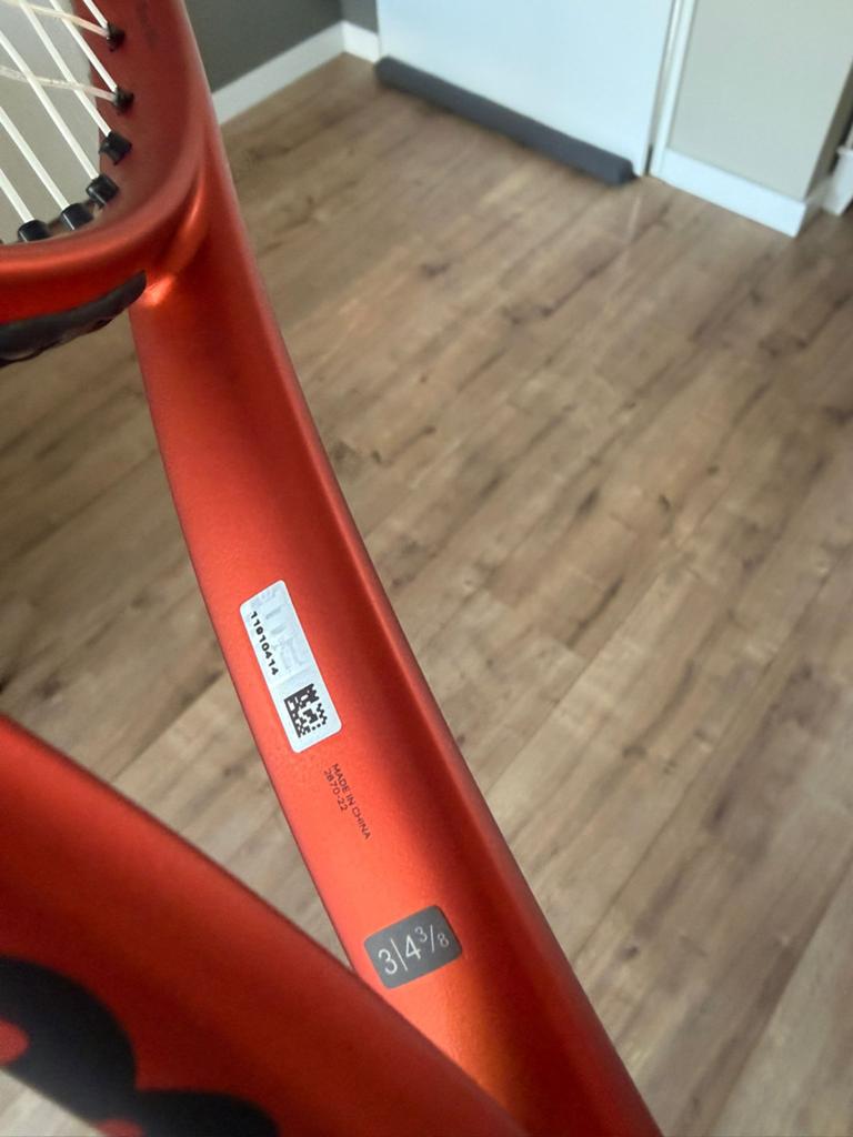 Wilson Burn V5.0 L3 Tennisracket, Sport en Fitness, Tennis, Ophalen of Verzenden, Zo goed als nieuw, Wilson, Racket