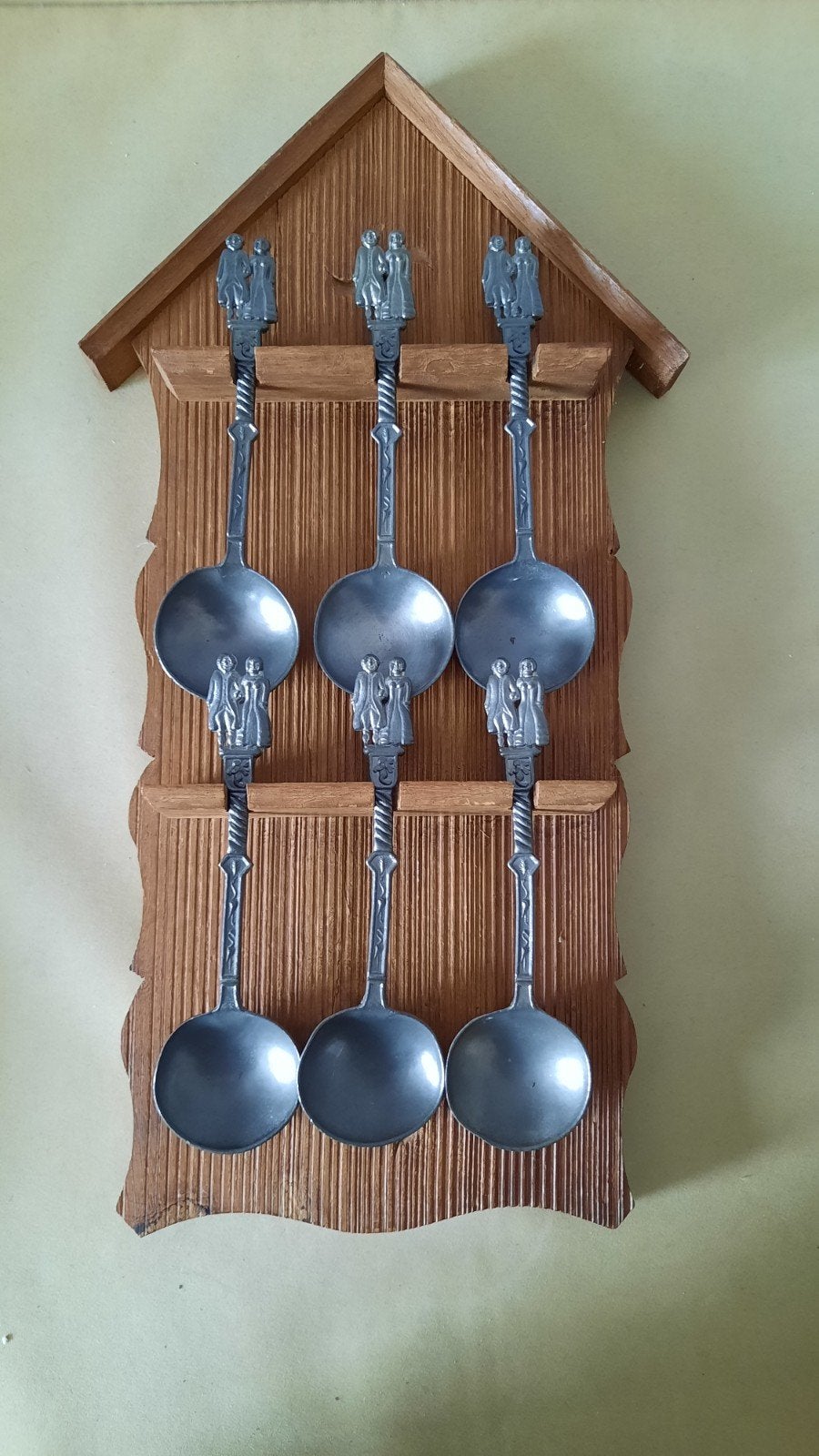 Houten lepelrek met 6 tinnen lepels, Ophalen of Verzenden