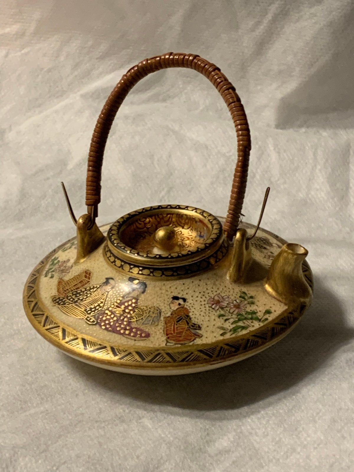 Antiek Japans Miniatuur Porseleinen Theepotje, Ophalen of Verzenden