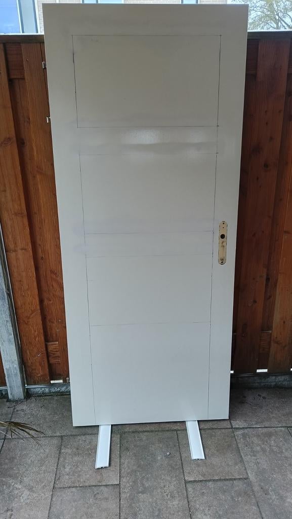 Opdekdeur links draaiend, Ophalen, Binnendeur, 200 tot 215 cm