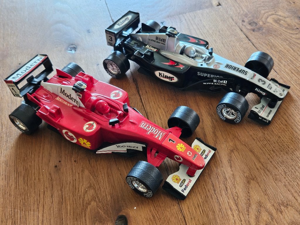 Racewagens kunststof, Ophalen of Verzenden, Gebruikt