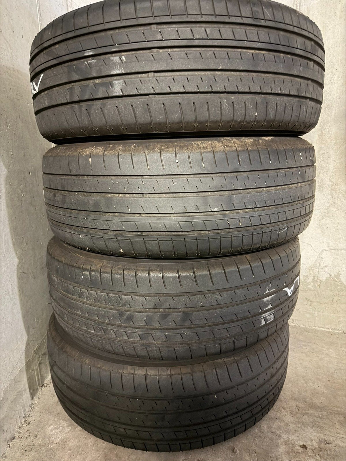 4x Yokohama Advan zomerbanden 225/55 R18 98H Lexus LBX, Auto-onderdelen, Ophalen, 18 inch, Band(en), Zomerbanden