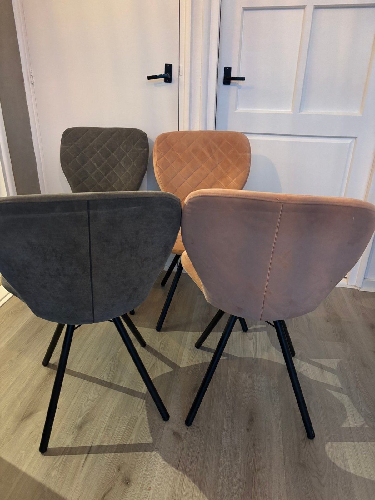4 Stoelen, Ophalen, Zo goed als nieuw