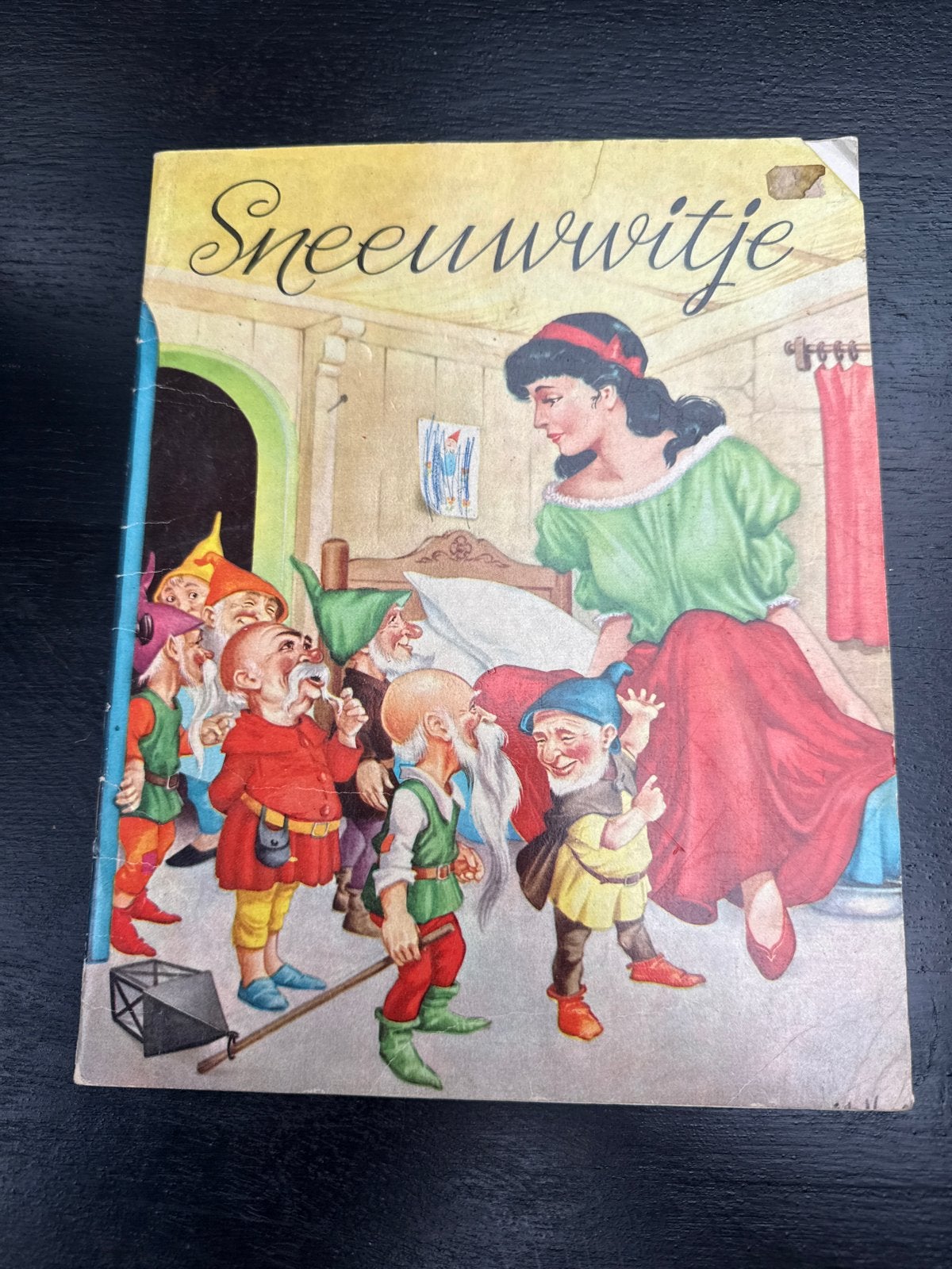 Sneeuwwitje - Geïllustreerd door J.C. van Hunnik, Ophalen, Gelezen