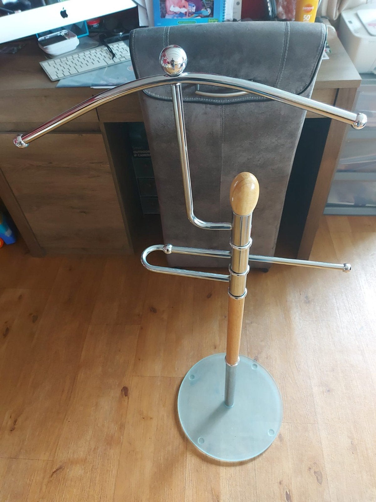 Dressboy zo goed als nieuw, Ophalen of Verzenden, Zo goed als nieuw, Wandkapstok, Minder dan 100 cm
