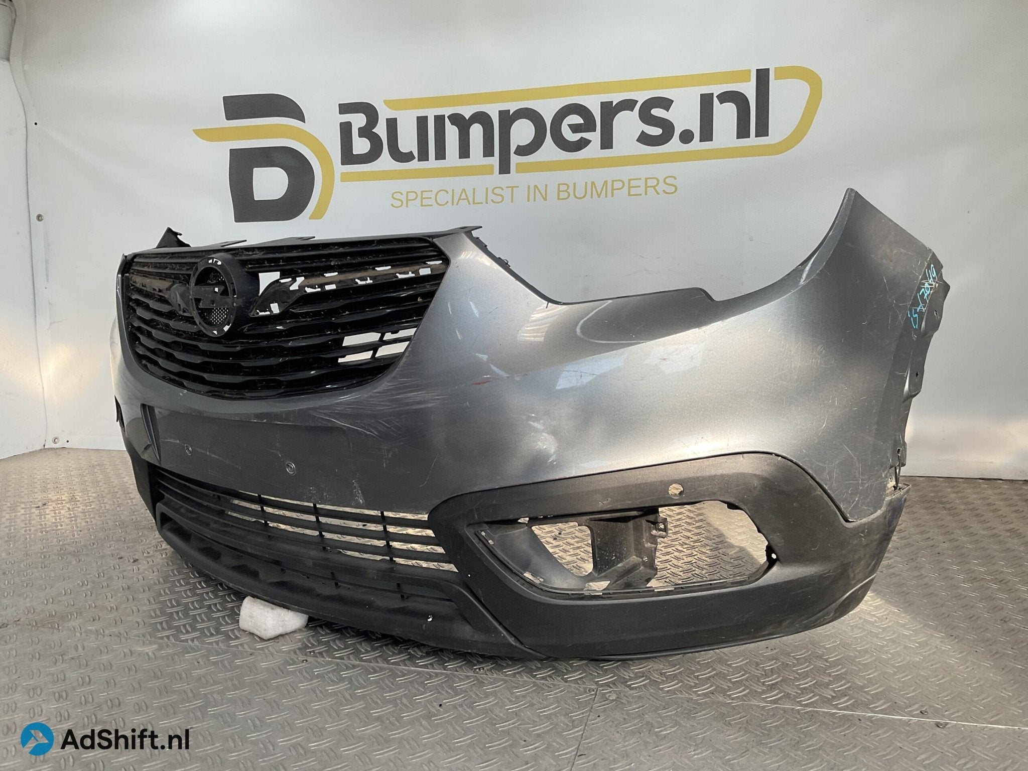 Bumper Opel Crossland pdc 17-22 475498858 13477139 Voorbumpe, Auto-onderdelen, Bumper