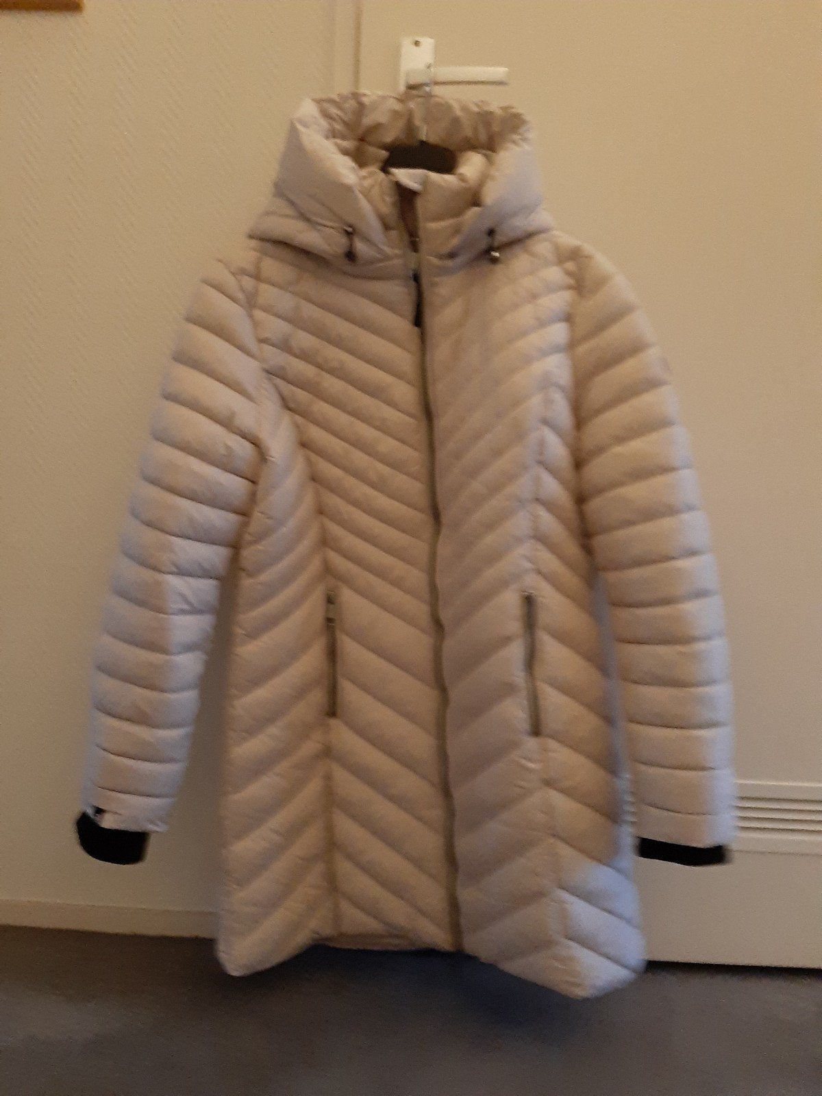 Rino & Pelle nieuwe jas maat 40 kleur ecru, Maat 38/40 (M), Beige, Nieuw, Ophalen of Verzenden