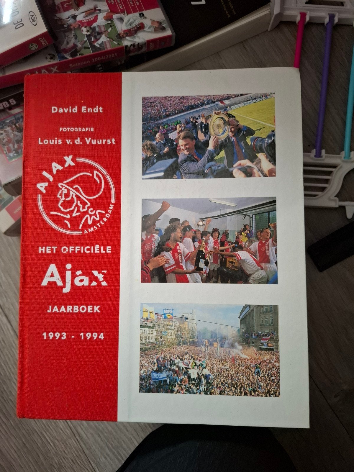 Ajax jaarboek 1993-1994, Ophalen of Verzenden, Zo goed als nieuw