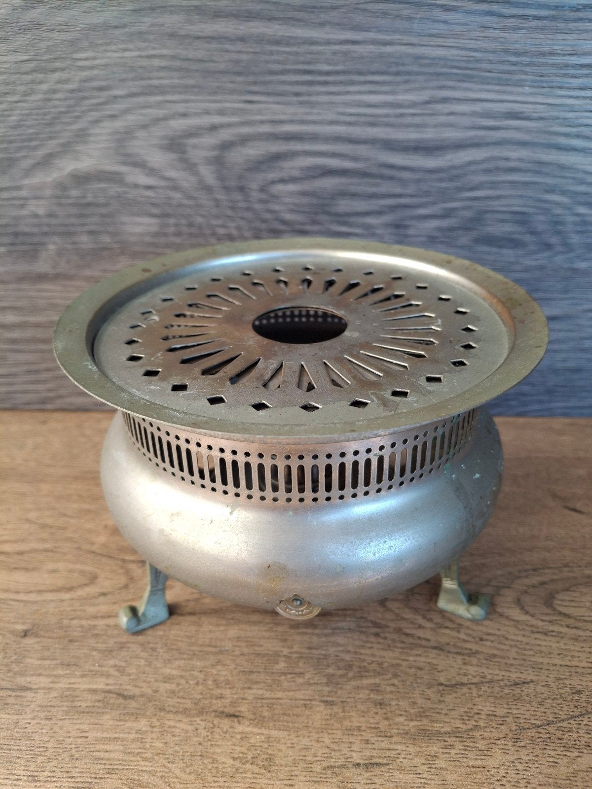 Oude metale vintage warmhoud plaatje oliepits
Met een olie p, Ophalen of Verzenden