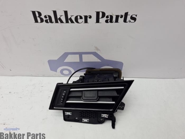 Luchtrooster Dashboard van een Volkswagen Passat, Auto-onderdelen, Dashboard en Schakelaars, Volkswagen, Gebruikt, 3 maanden garantie