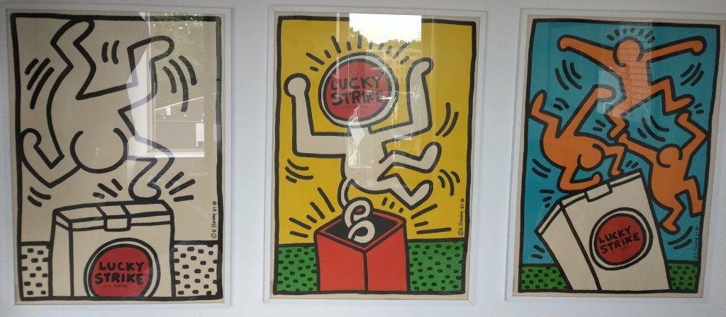 Keith Haring - Lucky Strike complete set van 3 zeefdrukken, Personages en Fantasiefiguren, Gesigneerd in de plaat, Zeefdruk, Ophalen of Verzenden