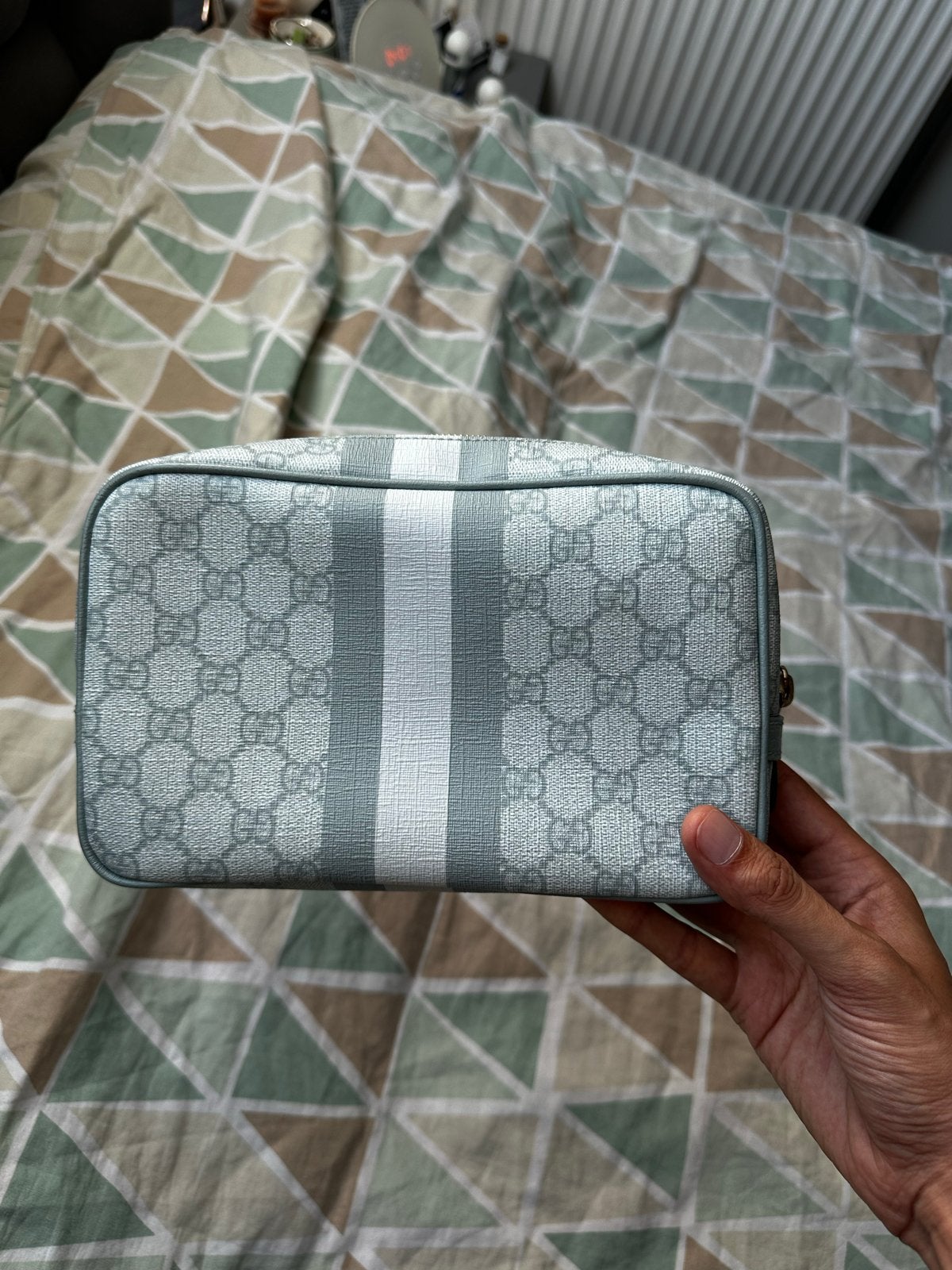Gucci GG Supreme Toilettas - Lichtblauw, Ophalen of Verzenden, Gebruikt, Blauw, Heer of Dame