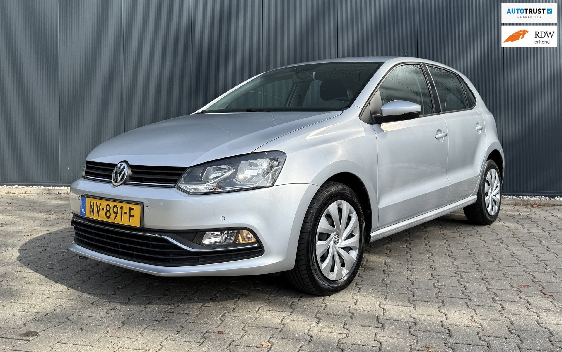 Volkswagen Polo 1.2 TSI Edition R Airco Cruise Carplay Nieuw, Auto's, Stof, 4 cilinders, Bedrijf, Handgeschakeld