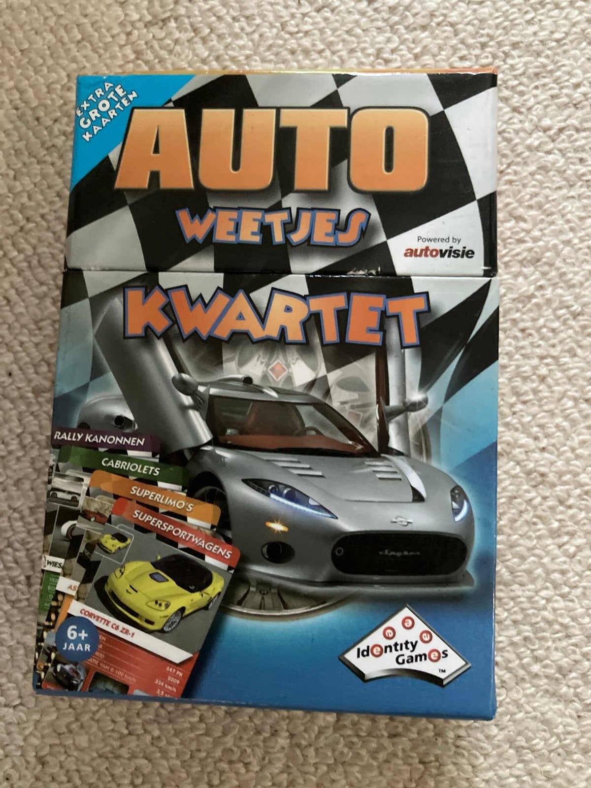 Auto Weetjes Kwartet - Powered by Autovisie, Drie of vier spelers, Ophalen of Verzenden, Zo goed als nieuw
