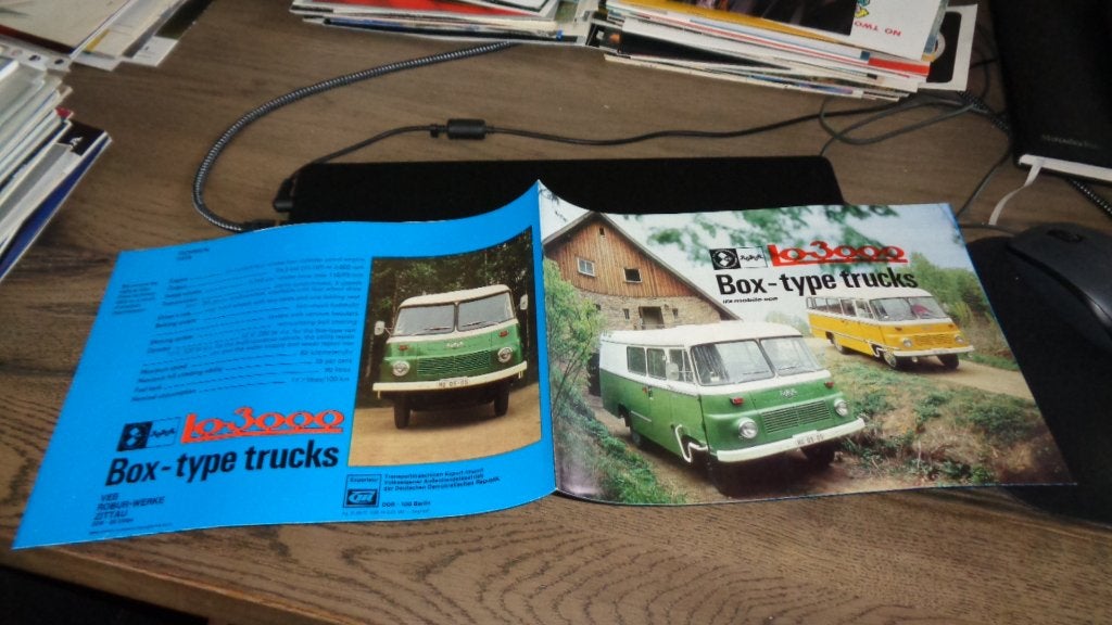 ZELDZAME  DDR Folder  ROBUR Lo3000 Box-type Trucks, Verzenden, Nieuw, Overige merken