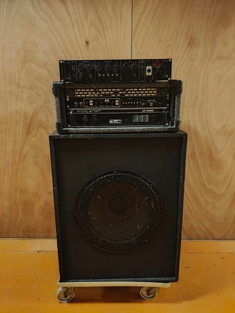 Vintage Ampeg - JBL bas set, Muziek en Instrumenten, Versterkers | Bas en Gitaar, Gebruikt, Basgitaar, 100 watt of meer, Ophalen of Verzenden